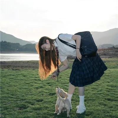 女他
